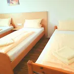 게스트하우스 Robi 3*