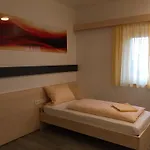 Robi 게스트하우스 3*