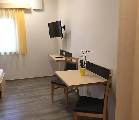 Robi 3* Harthofen