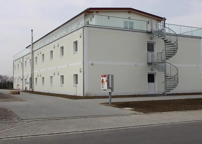 Robi 3* Harthofen